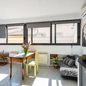 Banchi Nove, Penthouse Full Of Light And Silence Rome